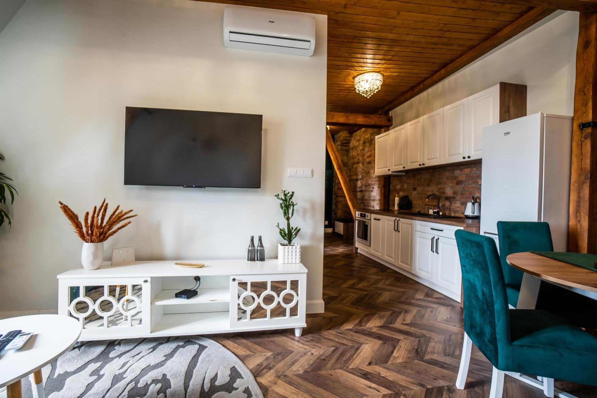 Apartamenty Pioro I Atrament Torun Exterior foto