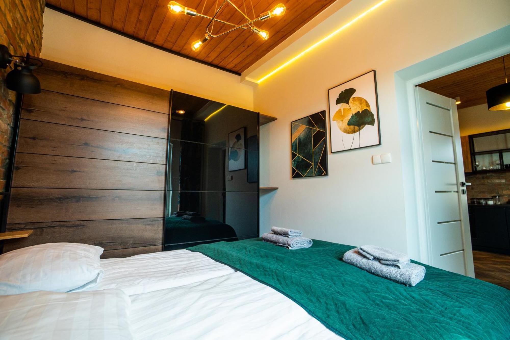 Apartamenty Pioro I Atrament Torun Exterior foto